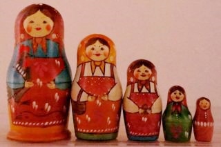 Russian Doll The Origin 5 Piece Maroon